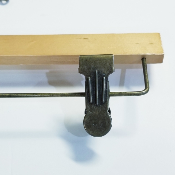 Wooden Pant Hanger - Picture 6 of 6